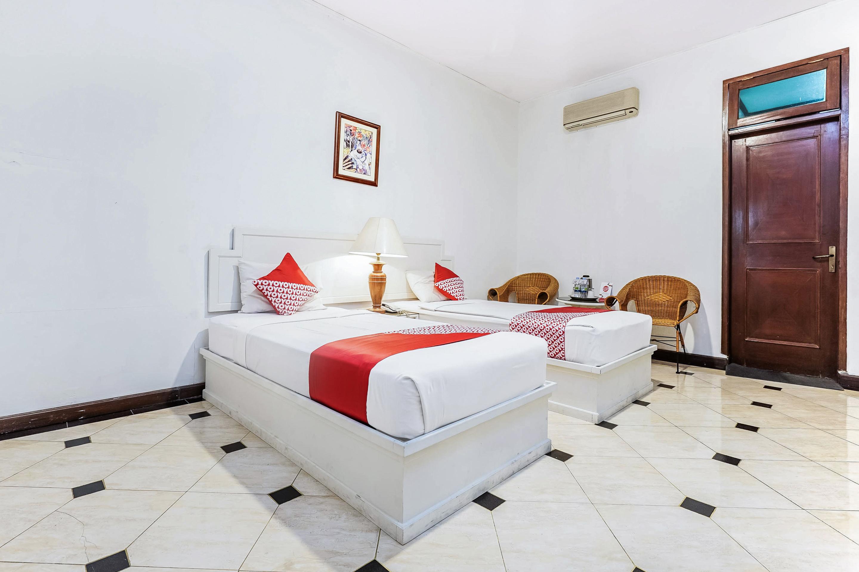 Hotel Utari Dago Bandung Exterior photo