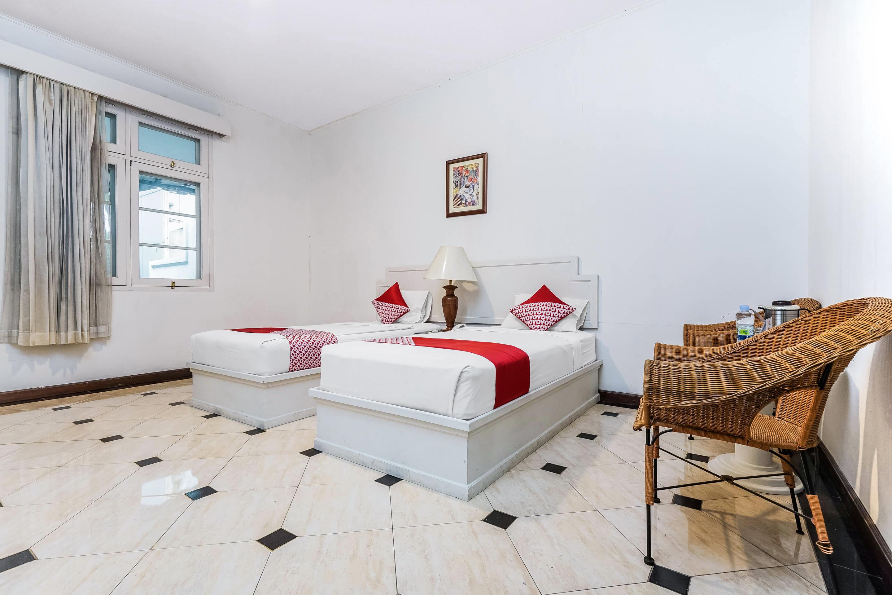 Hotel Utari Dago Bandung Exterior photo