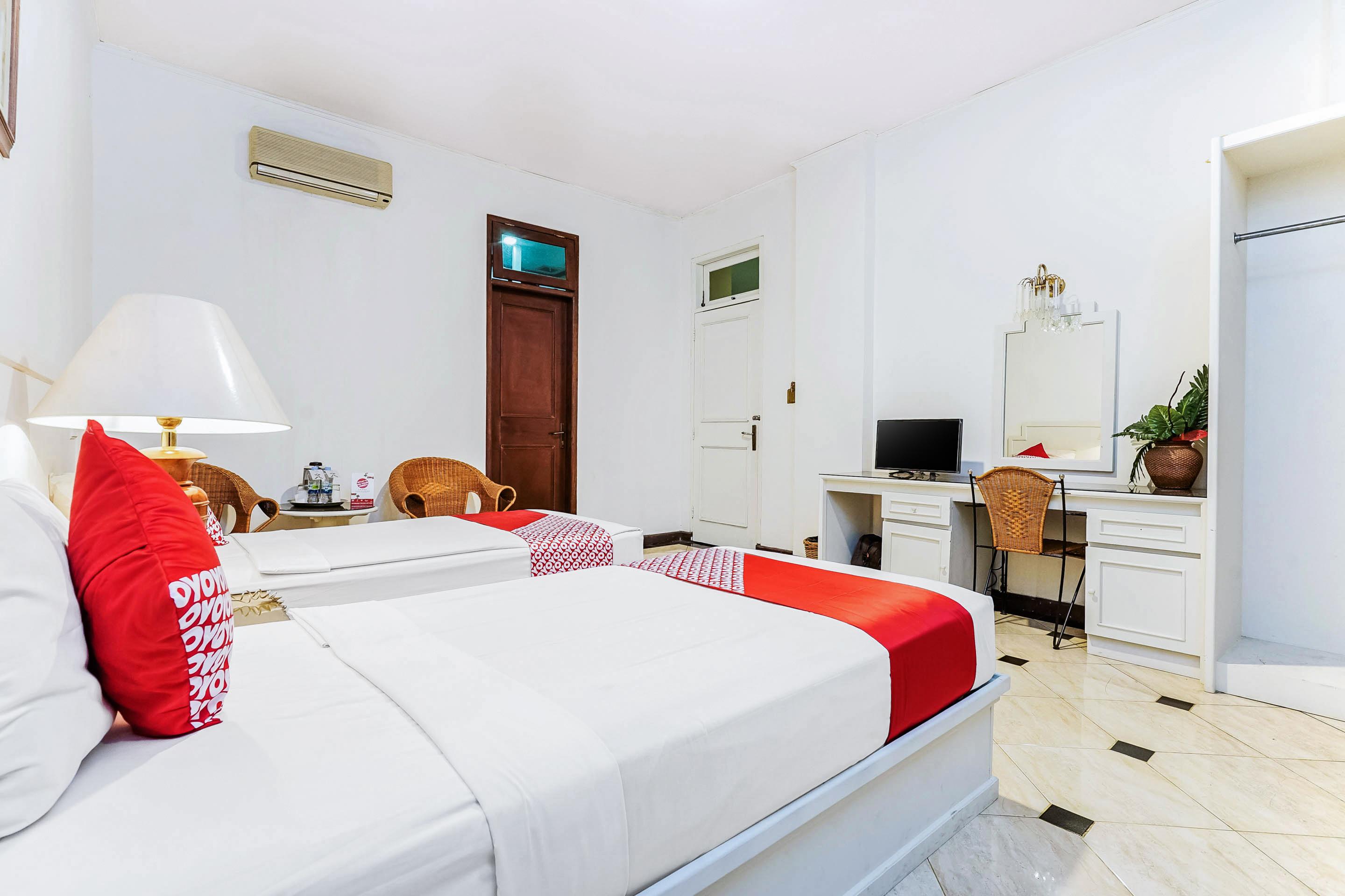 Hotel Utari Dago Bandung Exterior photo