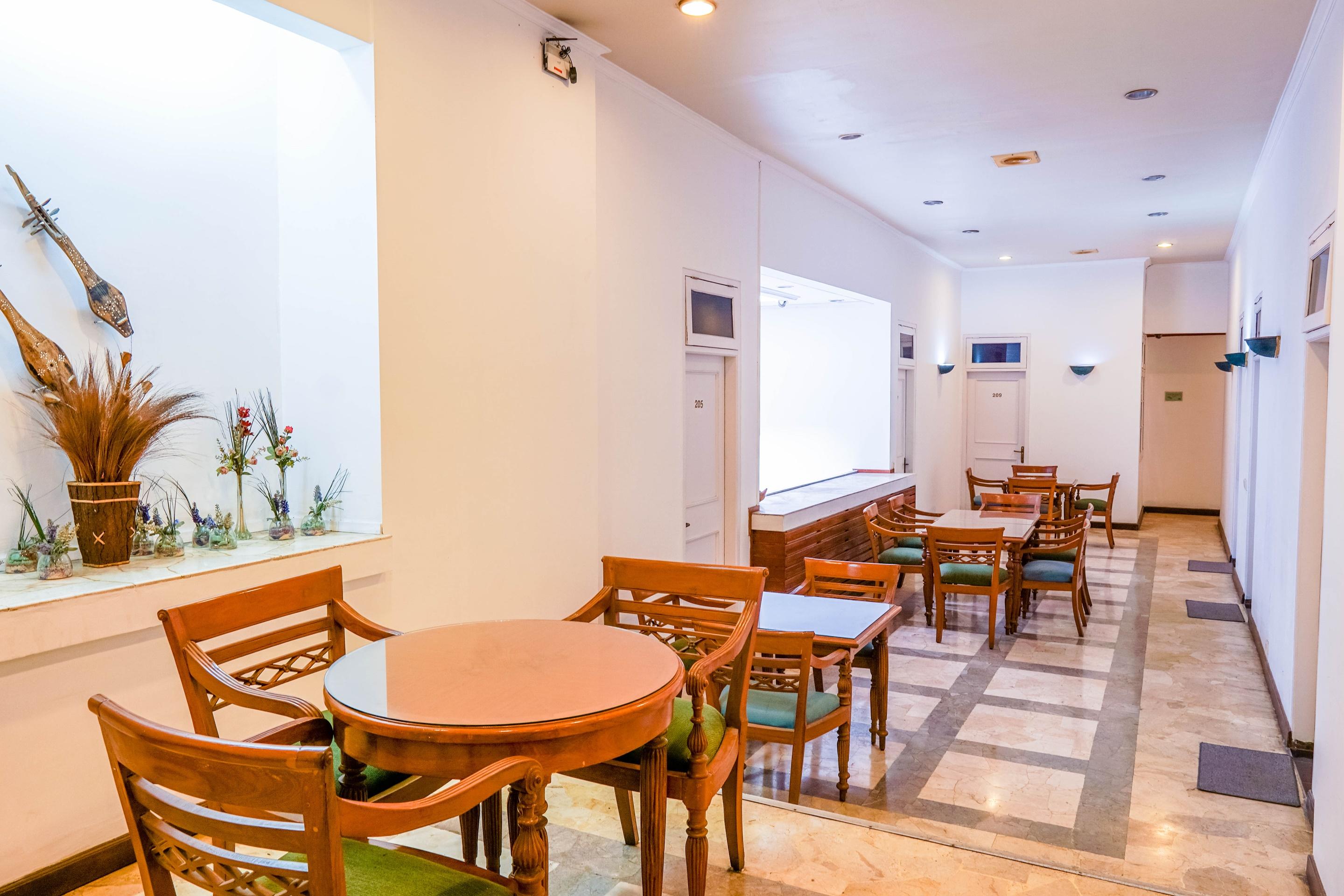 Hotel Utari Dago Bandung Exterior photo