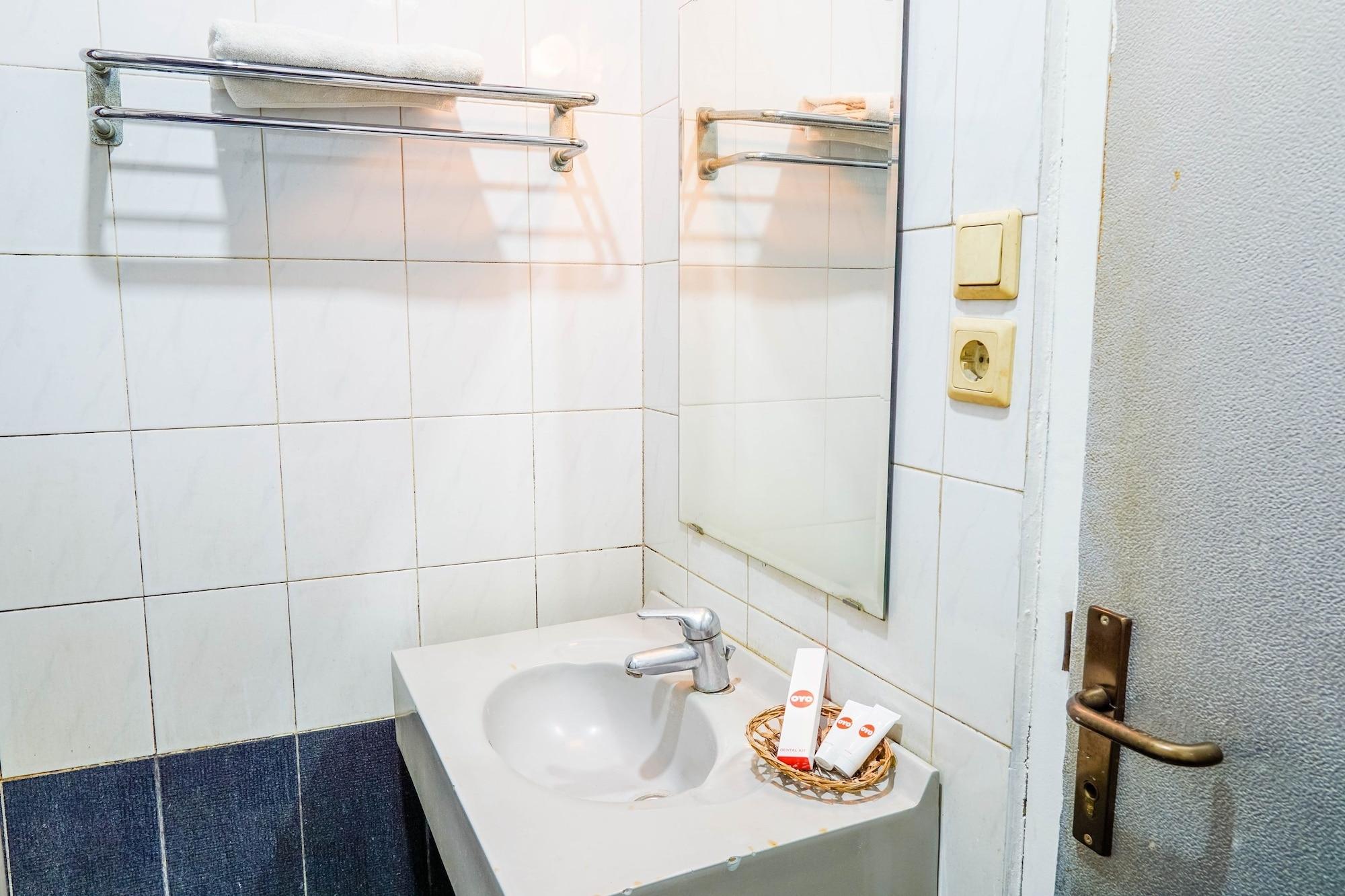 Hotel Utari Dago Bandung Exterior photo